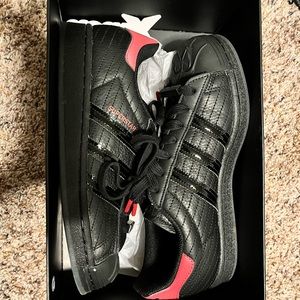 Adidas Star Wars Darth Vader superstar sneakers